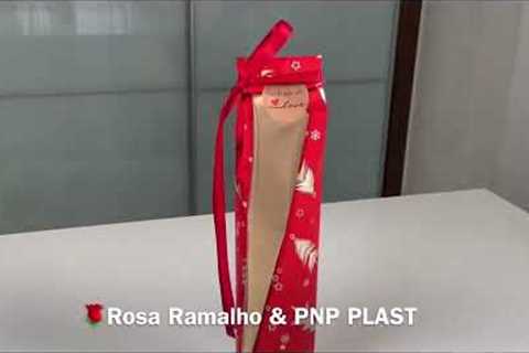 How To Gift Wrap Wine Bottles// gift wrapping ideas  #wrappingabottle #giftwrappingtutorial