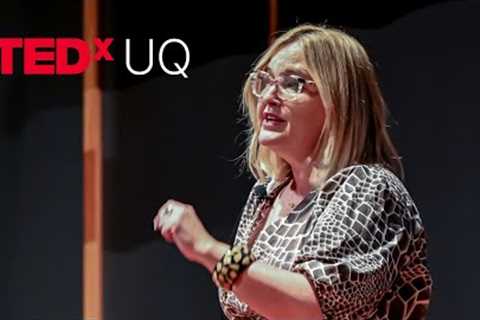 Museums in an age of social media (with Auslan) | Caroline Wilson-Barnao | TEDxUQ