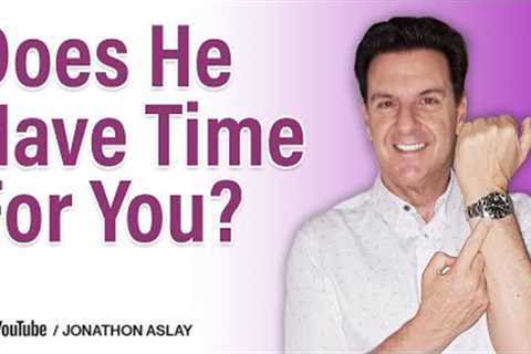 Never Wait For A Guy, Even If He's Very Busy  Do THIS Instead!