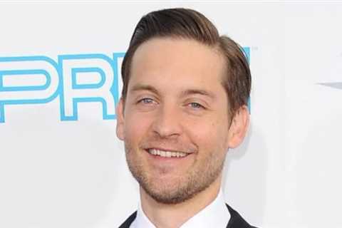 Tobey Maguire Is Joined By His Eldest Daughter On Red Carpet At ‘Babylon’ Premiere