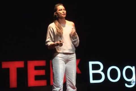 Campesinos digitales | Carolina Huertas | TEDxBogotáSalon