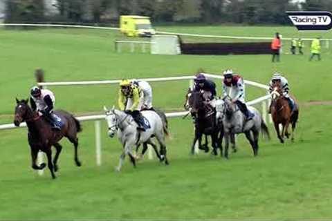 Gorgeous grey Ramillies strikes on his chasing bow for Willie Mullins at Thurles - Racing T V