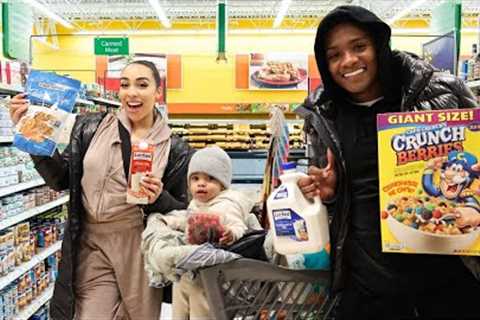 CRAZY GROCERY SHOPPING CHRONICLES WITH THE ROBERTS FAMILY |VLOGMAS 19