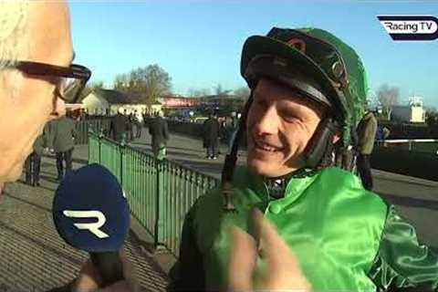 Arkle hope EL FABIOLO routs rivals on his chasing debut - Racing TV