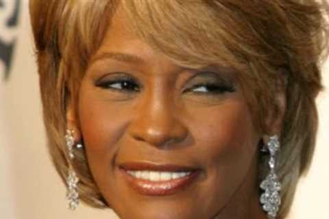 How Whitney Houston's Final Year Of Living Really Looked