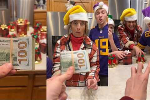 Greatest Christmas family games! The Christmas Present and Bell game 🎁 #christmas #familygames #fun