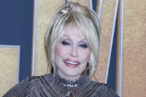 Dolly Parton’s Best Post This Year: A Throwback With Mick Jagger
