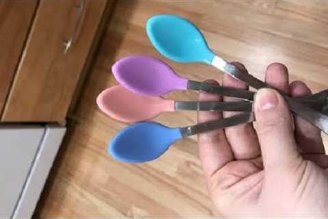 Munchkin White Hot Safety Spoons Review, Good spoons, but orange and yellowish baby foods will stain