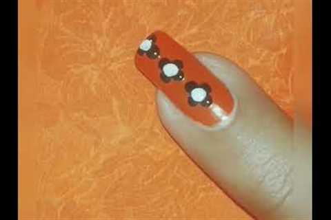 #newyear trending beautiful nailart 💅#viralnaildesing from using household items  #trending nailart