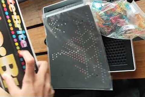 Unboxing my new year gift. Lite-Brite from toy kingdom.