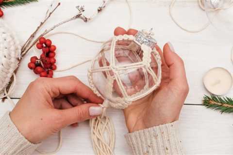 50 DIY Christmas Ornaments to Hang on the Tree and Greet Santa in Style
