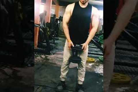 Lower Back Workout Motivation 💪 Gym Lifestyle | Healthy Lifestyle #ramendrachauhan #shorts