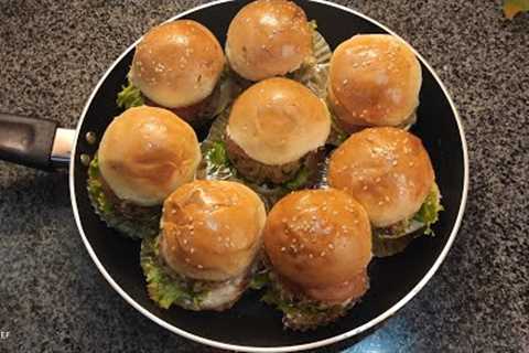 10 minutes Quick Simple Chicken Mini Bun Recipe. Street Food Style Bun 🤤 Tea Time Snacks