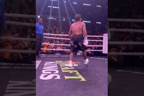 Gervonta Davis MOONSAULT after the win vs Hector Luis Garcia #shorts