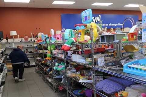 Thrifting the Same GOODWILL 2 Times in 1 Week! Finding Stuff to Sell on Ebay and Amazon FBA!