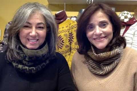 Podcast 130: We're Back! Happy 2023!#knittingpodcast #theknittingplacepodcast
