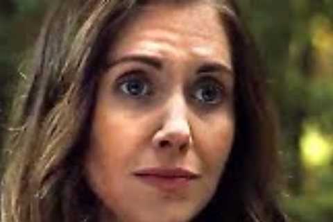 SOMEBODY THAT I KNOW Trailer (2023). Alison Brie. Romantic Movie
