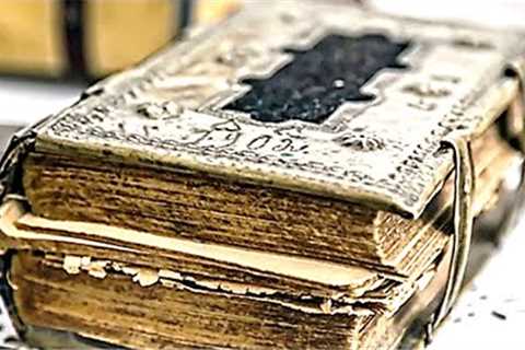 Scientists Just Announced This Old Bible Has Just Been Found &amp; It Reveals This Secret About..