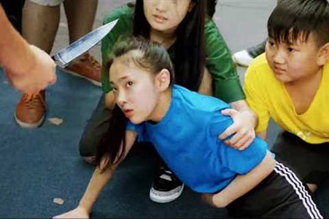 BuIIies Don't Know That She Is A Kungfu Prodigy