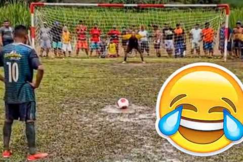 COMEDY MOMENTS IN FOOTBALL 😂🤣 FUNNIEST FAILS V10