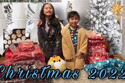 Christmas morning 2022/ Unboxing Christmas presents (amazing gift from Santa)
