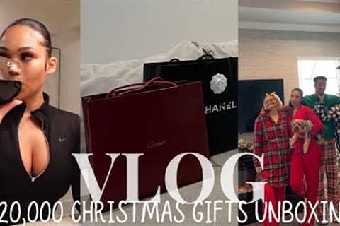 VLOG| $20,000 UNBOXING MY CHRISTMAS GIFTS+CHRISTMAS AT MY PARENTS+TRADER JOES HAUL| Briana Monique’
