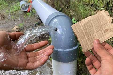 Never throw away cardboard boxes! Look what this genius man did to a leaky pipe