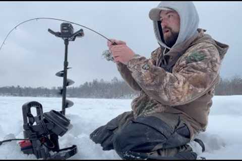Fishing Crappies And Bluegills On Pressured Lake (FOUND THEM)