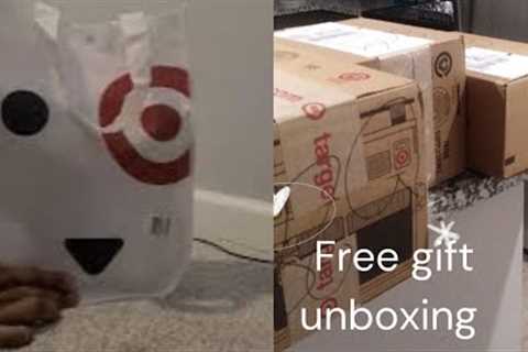 Amazon vs Target FREE Baby Registry Welcome Gifts 2022! | UNBOXING