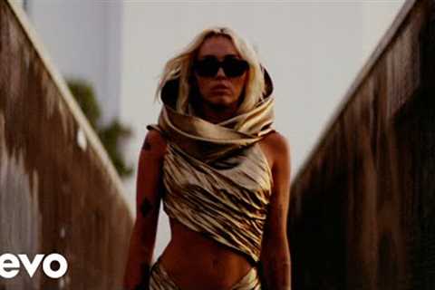 Miley Cyrus - Flowers (Official Video)