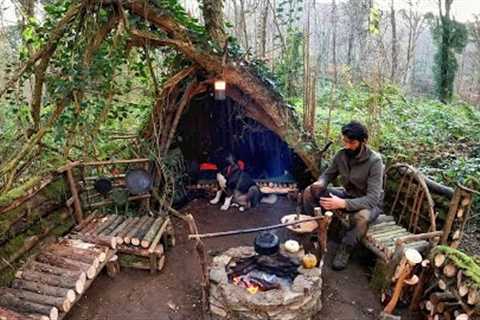 7 Days Solo Survival Camping In Rain Forest, Warm Bushcraft Shelter, Craft Skills, Cooking, part 2