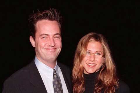‘Friends’ Is Iconic, But This Windows 95 Tutorial With Jennifer Aniston And Matthew Perry Is Not