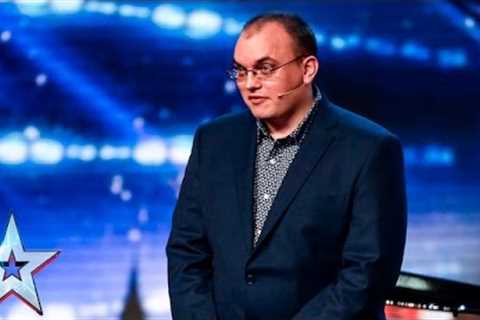 Nicholas is just one man and his piano… or is he? | Week 1 Auditions | Britain’s Got Talent 2016