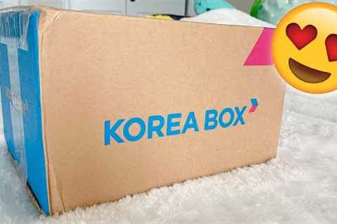 😍Unboxing My First Ever Korea Box! | April 2019 Kpop Box!