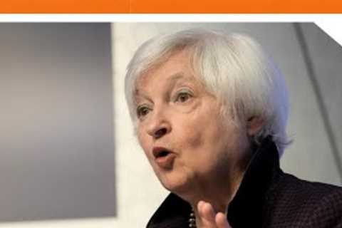 The Debt Ceiling Countdown Begins | FiveThirtyEight Politics Podcast