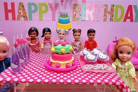 Birthday party ! Elsa &amp; Anna toddlers - Barbie dolls - gifts - games - cake - Hello Kitty theme