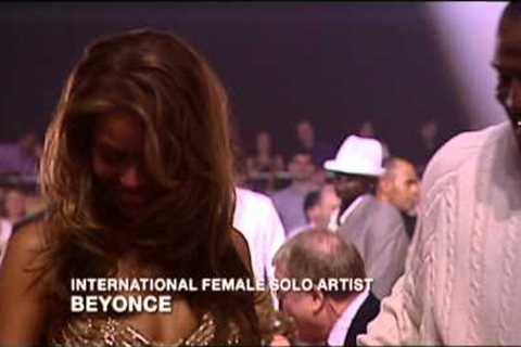 Beyonce wins International Female presented by LL Cool J | BRIT Awards 2004