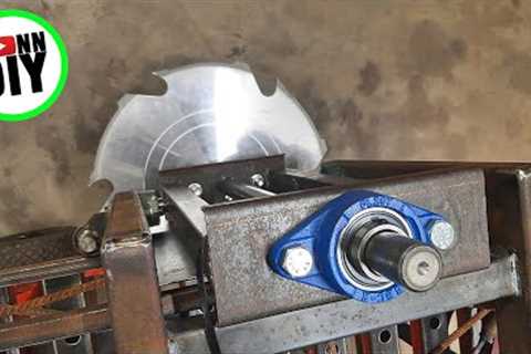 Swingblade SAWMILL Build Ep.2 - Saw Carriage Fabrication