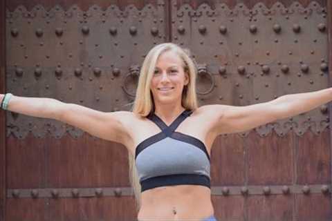 20 Min Restorative Yoga // Yoga Poses to Reduce Muscular Tension