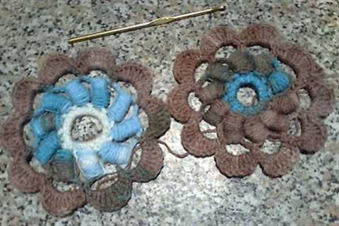 Crochet knitting is very easy