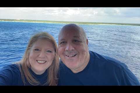 CRUISE NEWS! LIVE SAIL IN TO COSTA MAYA MEXICO NORWEGIAN BREAKAWAY VLOGGERS EXTRAVAGANZA 2023