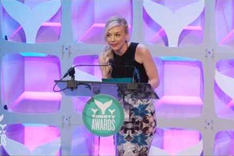 Taylor Swift Web wins the Best Fansite Shorty Award