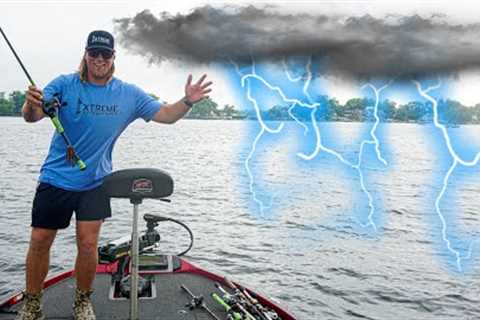 Fishing during CRAZY THUNDERSTORMS - Lake Orion Bass Fishing