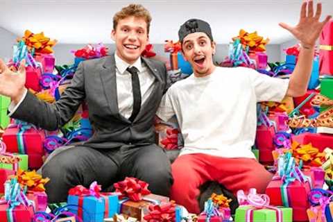 Surprising FaZe Rug with 100 Presents!
