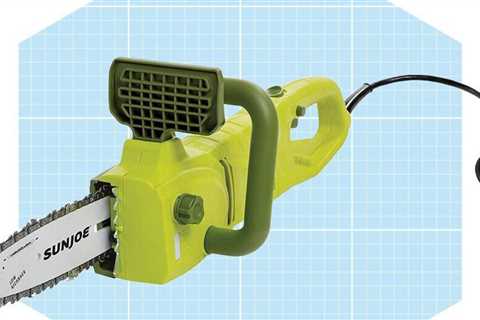 These are the 5 Best Pole Saws for Trimming Shrubs and Trees