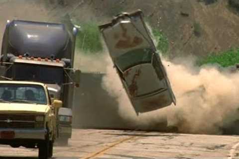 «BREAKDOWN» (Kurt Russell) Thriller, Action, Adventure