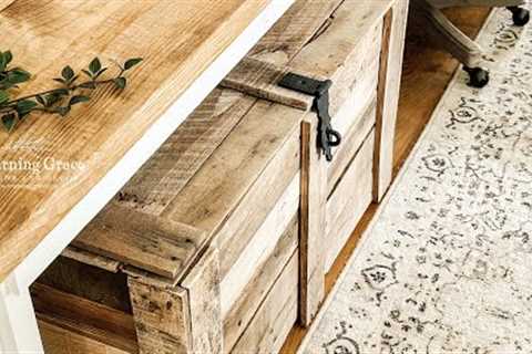 DIY Vintage Trunk Made with Pallet Wood