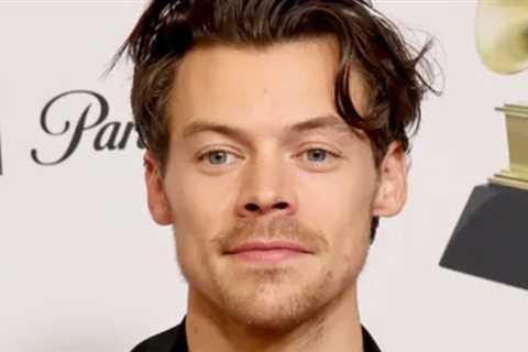 Harry Styles' Former One Direction Band Mates Celebrate His Grammy Wins