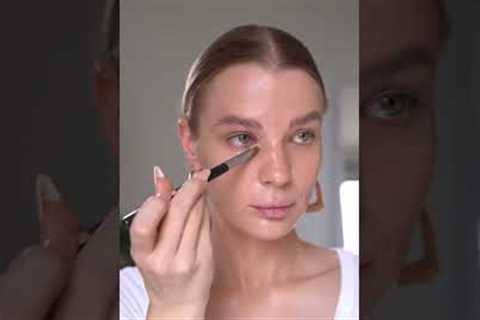 7 steps of invisible skin makeup