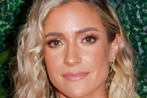 These Celebs treat their Fans like Garbage